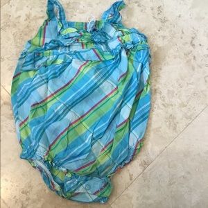 Little girl body suit
